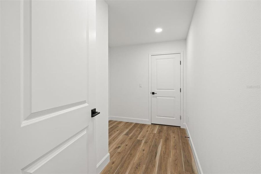 Spacious, unfurnished interior of a new home in , Weeki Wachee (Image 43).