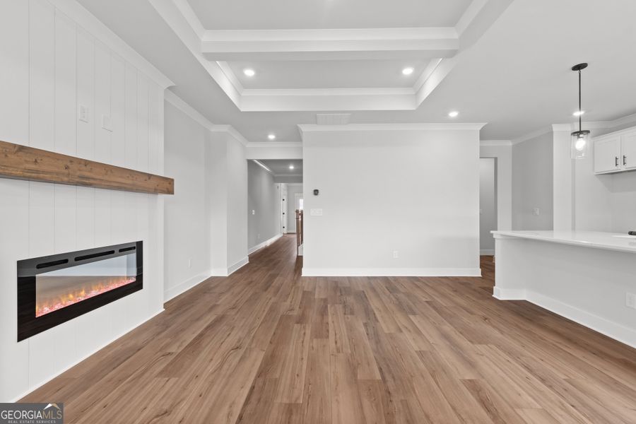 Spacious, unfurnished interior of a new home in Rosewood Lake Preserve, Hoschton (Image 23).