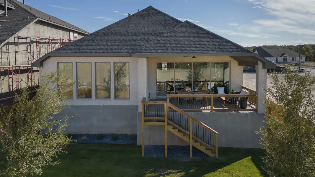 Exterior details and patio area of a home in Canyon Falls, Northlake (Image 4).