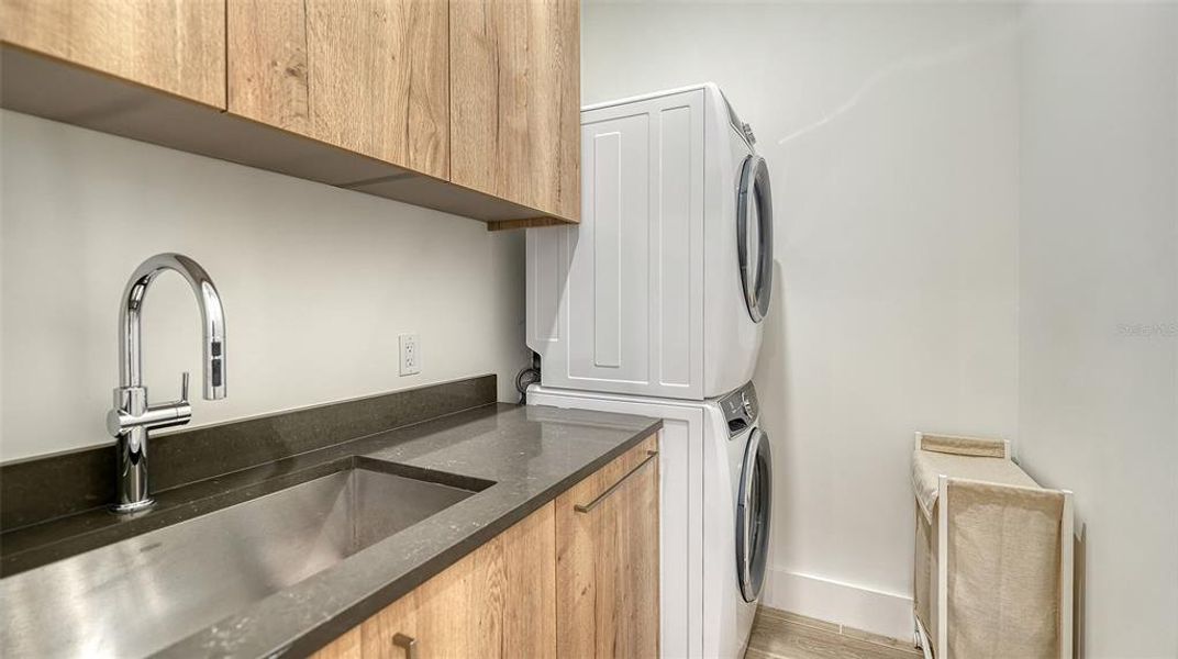 Image 37 of a home in .