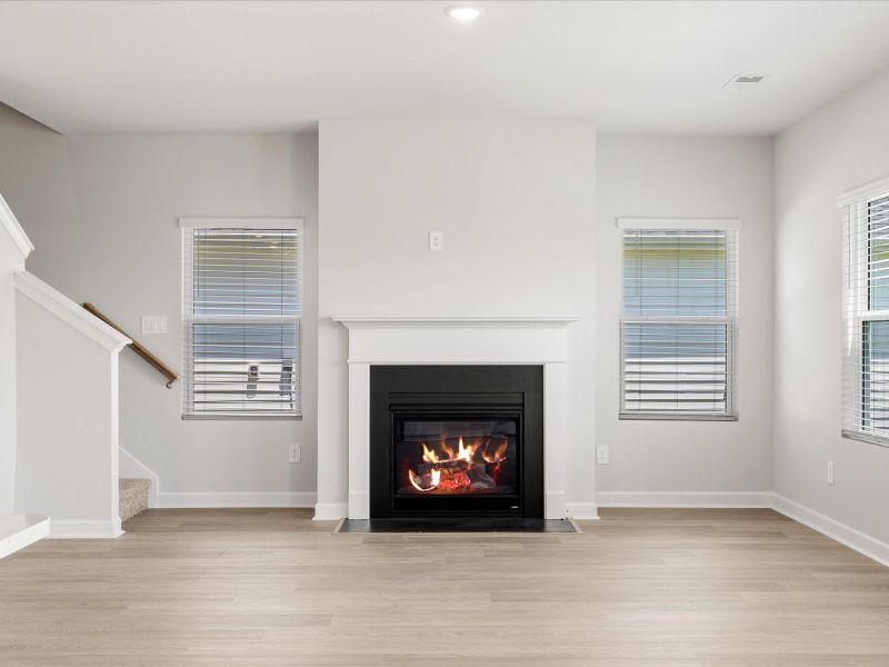 Spacious, unfurnished interior of a new home in Collier Ridge, Moore (Image 14).
