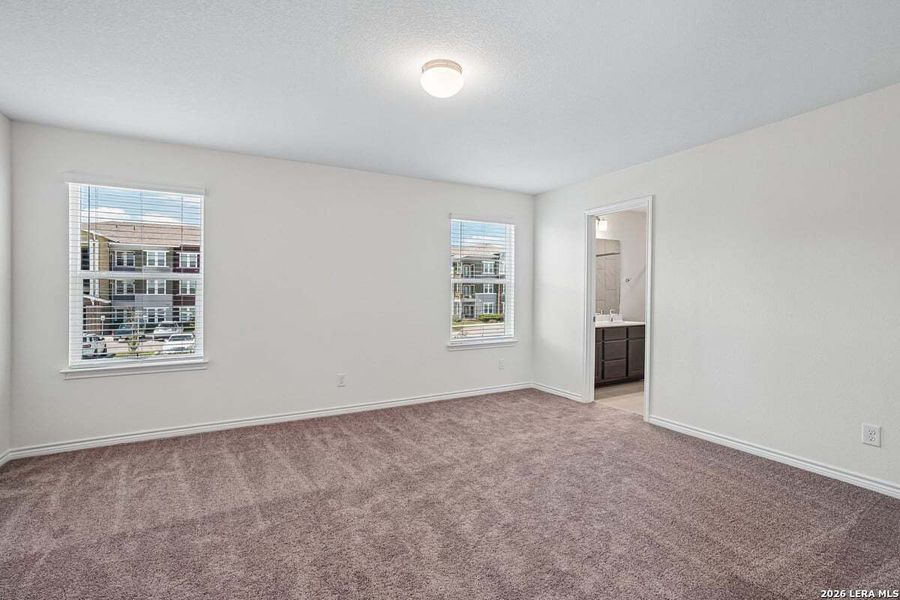 Spacious, unfurnished interior of a new home in Medina Crossing, Von Ormy (Image 25).