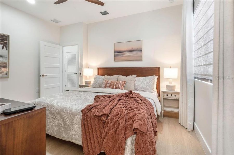 Furnished interior view inside a new home in , Marathon (Image 57). Furnished interior view inside a new home in , Marathon (Image 57).