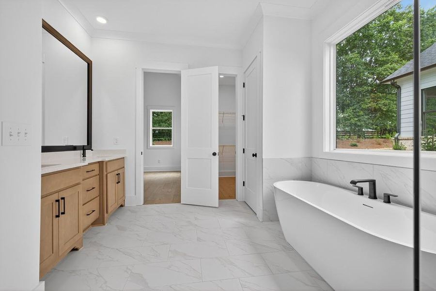 Furnished interior view inside a new home in Livingstone Park, Kennesaw (Image 20).