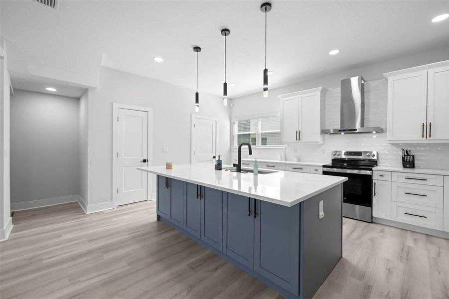 Furnished interior view inside a new home in , Tampa (Image 24).