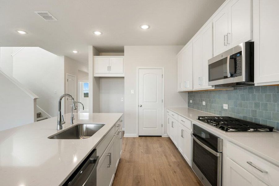 Furnished interior view inside a new home in Patterson Ranch, Georgetown (Image 10).