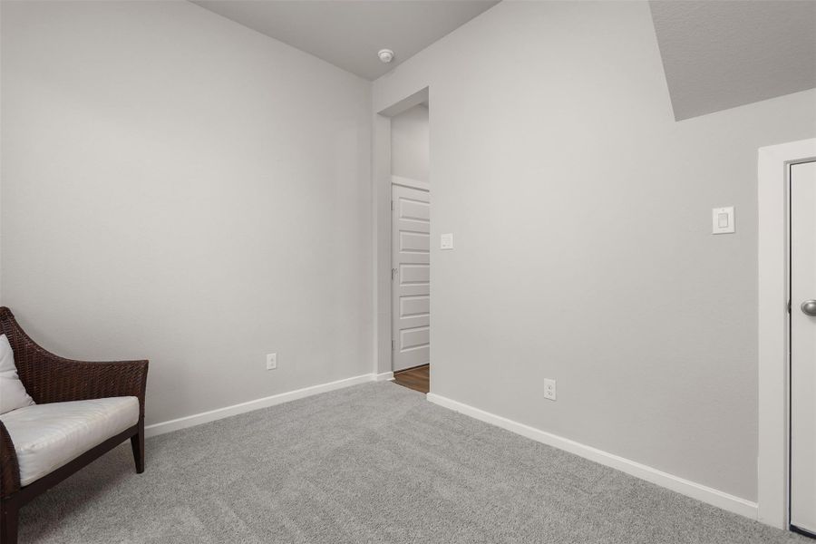 Spacious, unfurnished interior of a new home in , Texas City (Image 31). Spacious, unfurnished interior of a new home in , Texas City (Image 31).