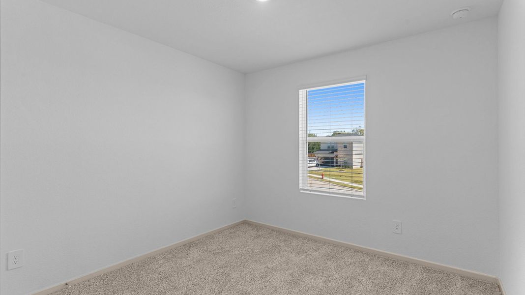 Spacious, unfurnished interior of a new home in Watermark, Alvin (Image 13). Spacious, unfurnished interior of a new home in Watermark, Alvin (Image 13).