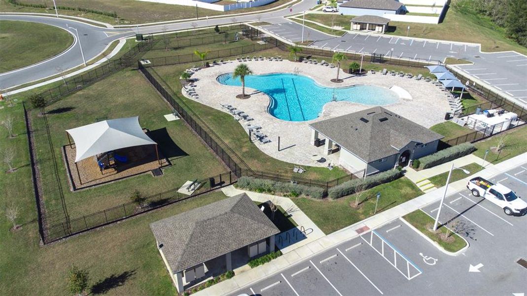 Community amenities in , Bartow (Image 38).