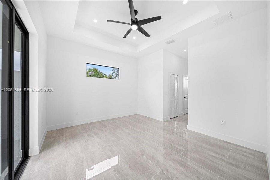Spacious, unfurnished interior of a new home in , Lehigh Acres (Image 25). Spacious, unfurnished interior of a new home in , Lehigh Acres (Image 25).