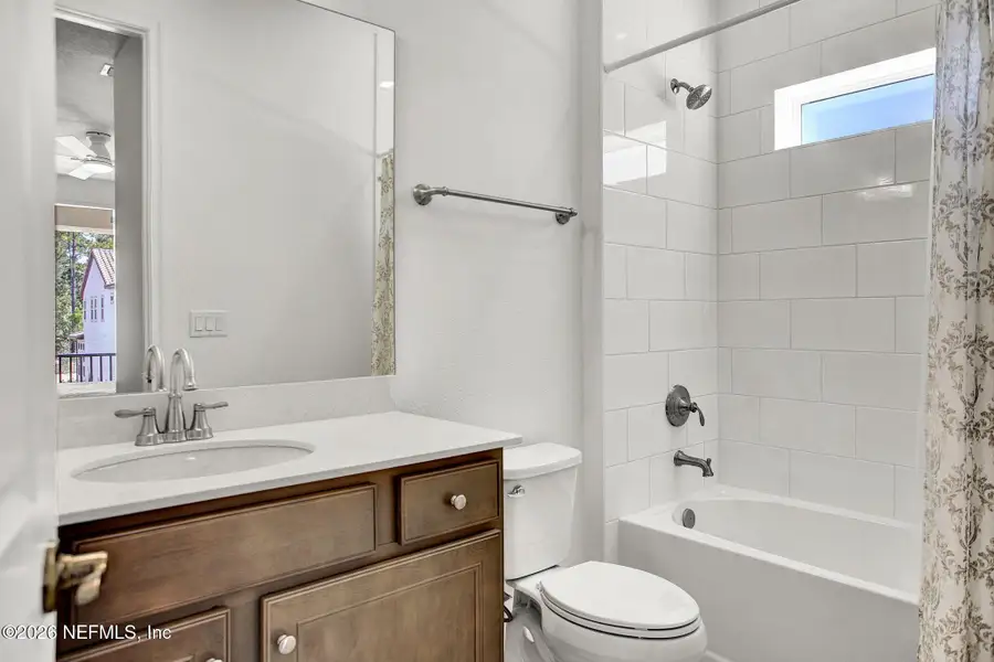 Image 43 of a home in .