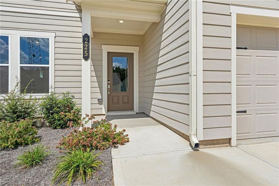 Exterior details and patio area of a home in Heritage River, Euharlee (Image 3). Exterior details and patio area of a home in Heritage River, Euharlee (Image 3).