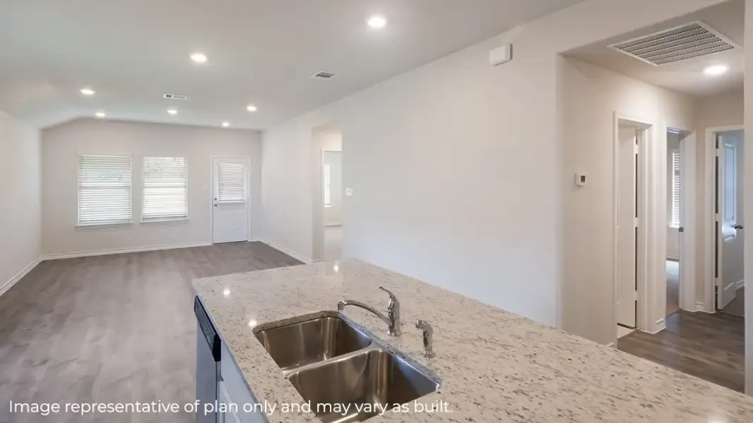 Furnished interior view inside a new home in Heritage Crossing, Corpus Christi (Image 5).