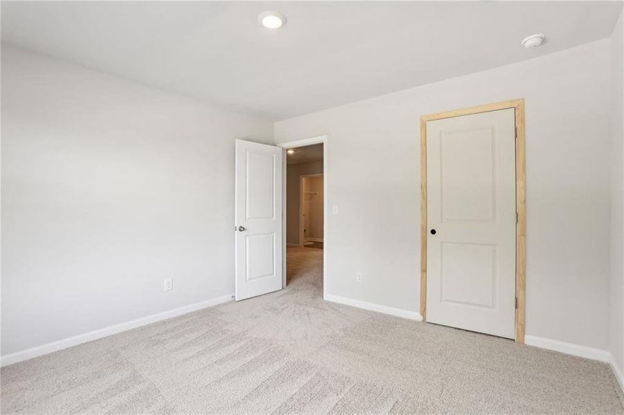 Spacious, unfurnished interior of a new home in The Hills at Cedar Creek, Winder (Image 15).