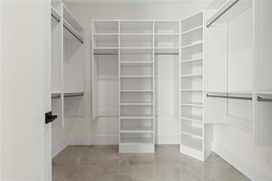 Spacious, unfurnished interior of a new home in , New Smyrna Beach (Image 89).