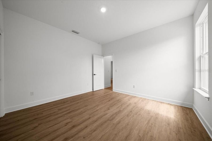 Spacious, unfurnished interior of a new home in , Weeki Wachee (Image 74). Spacious, unfurnished interior of a new home in , Weeki Wachee (Image 74).