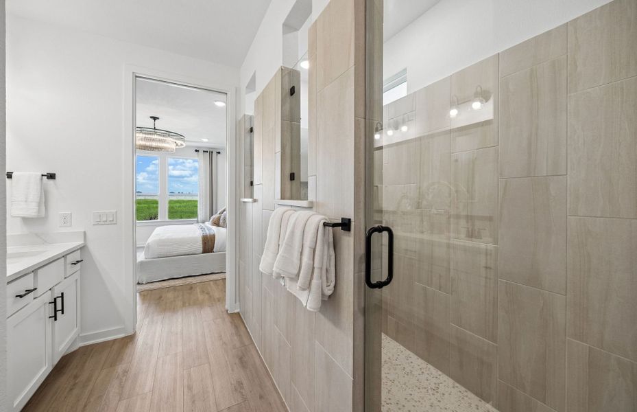 Representative furnished interior of a home built from the Mystique by Del Webb in Del Webb Sugar Land at Ryehill, Rosenberg (Image 8).