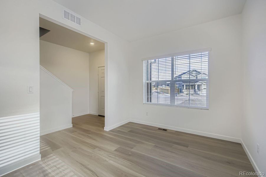 Spacious, unfurnished interior of a new home in Ledge Rock: The Camden Collection, Johnstown (Image 12).