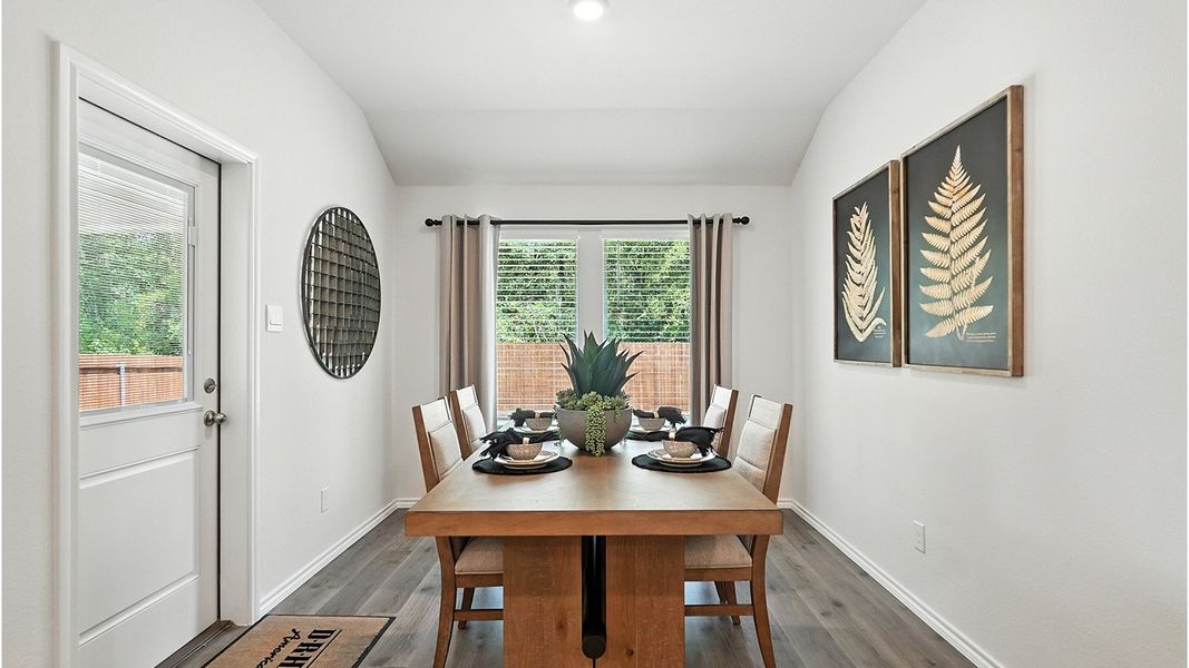 Representative furnished interior of a home built from the Huntsville by D.R. Horton in The Reserve at Timber Creek, Lindale (Image 26).