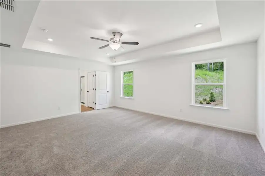 Spacious, unfurnished interior of a new home in Langston Reserve, Cartersville (Image 19).