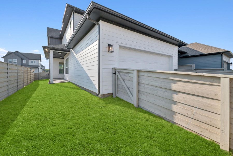 Welcome to The Cornerstone by David Weekley Homes. Move-In-Ready Now! Welcome to The Cornerstone by David Weekley Homes. Move-In-Ready Now!