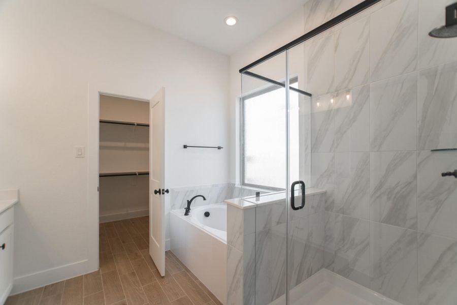 Furnished interior view inside a new home in , Conroe (Image 10). Furnished interior view inside a new home in , Conroe (Image 10).