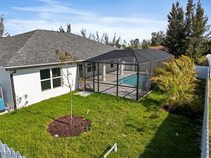 Community amenities in Cape Coral, Cape Coral (Image 32). Community amenities in Cape Coral, Cape Coral (Image 32).