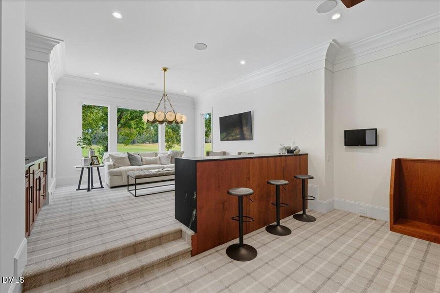 019-1216 Barcroft Pl