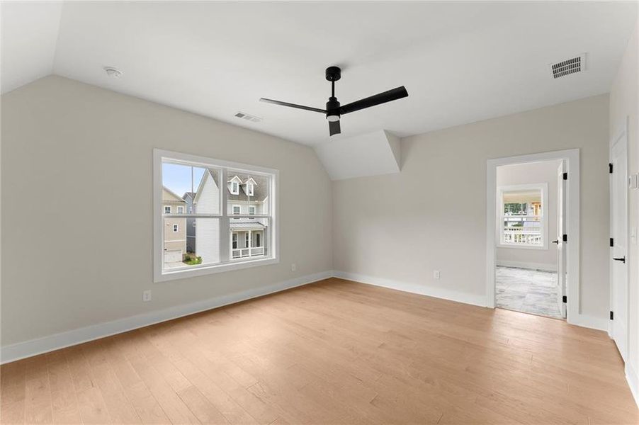 Spacious, unfurnished interior of a new home in West Town, Atlanta (Image 33). Spacious, unfurnished interior of a new home in West Town, Atlanta (Image 33).