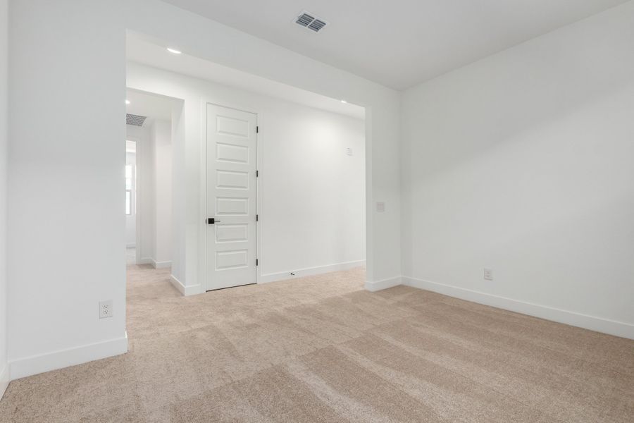 Spacious, unfurnished interior of a new home in Estrella, Goodyear (Image 17). Spacious, unfurnished interior of a new home in Estrella, Goodyear (Image 17).