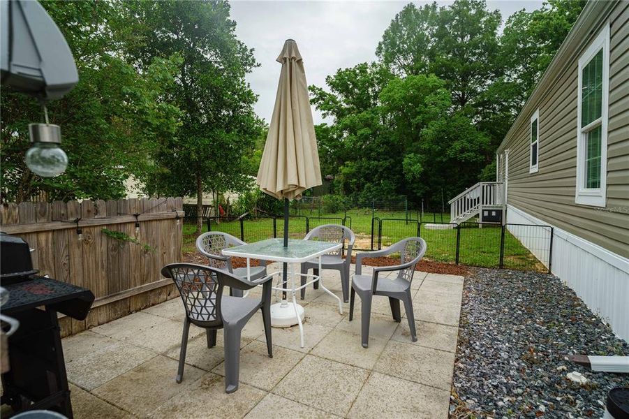 Exterior details and patio area of a home in , Silver Springs (Image 28).