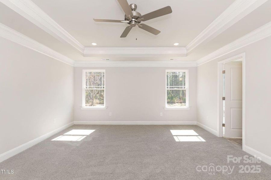 Spacious, unfurnished interior of a new home in Northlake, Statesville (Image 15).