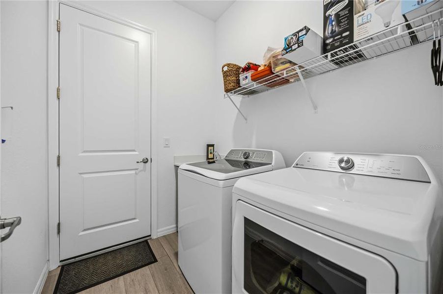 Furnished interior view inside a new home in , Venice (Image 17).