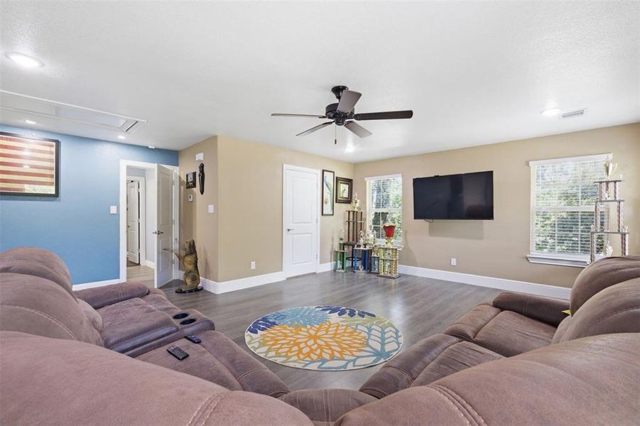 Furnished interior view inside a new home in , Mabank (Image 24).