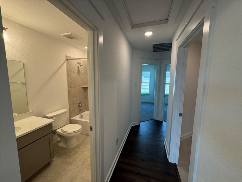 Furnished interior view inside a new home in Hunters Glen, Jarrell (Image 7).