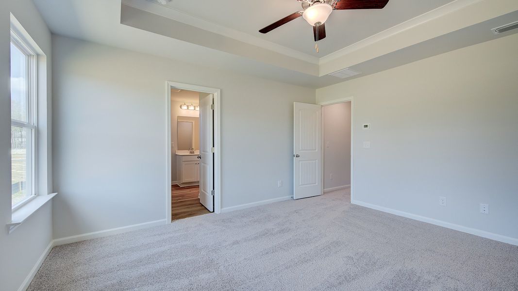 Spacious, unfurnished interior of a new home in Langley Overlook, Loganville (Image 20).