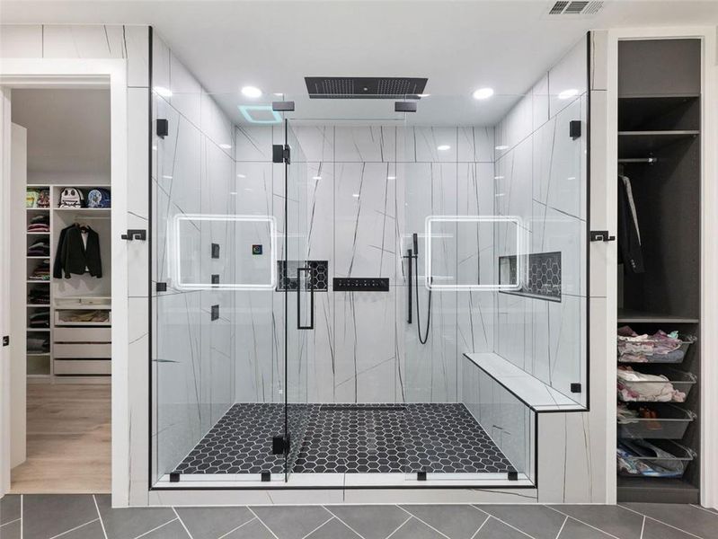 Image 91 of a home in .