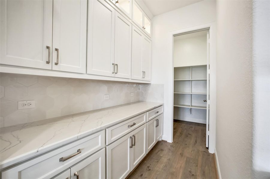 Image 36 of a home in Del Bello Lakes 60'. Image 36 of a home in Del Bello Lakes 60'.