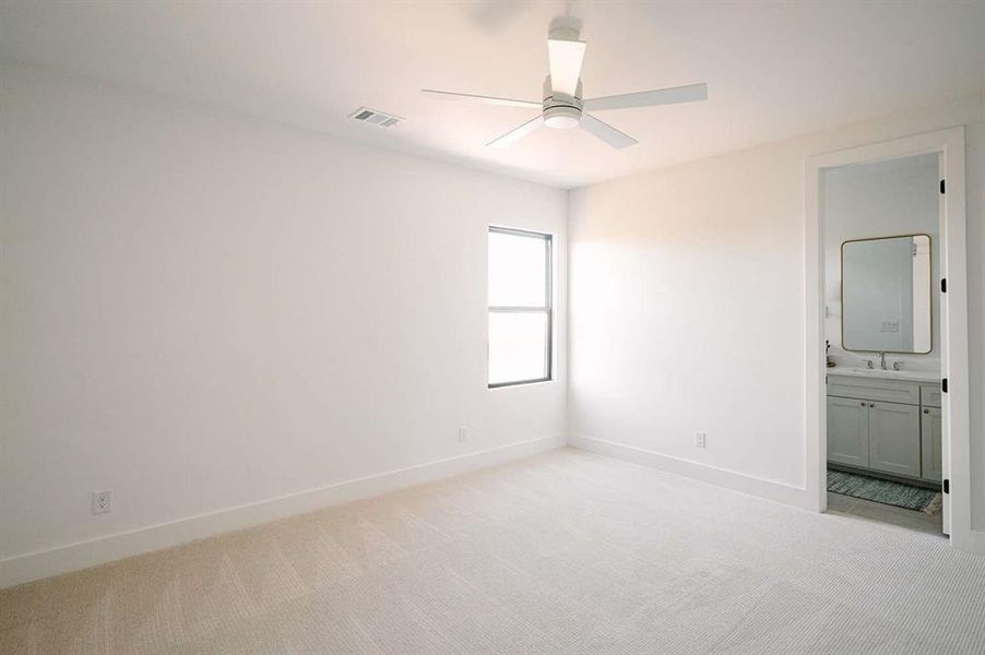 Spacious, unfurnished interior of a new home in , Fort Worth (Image 36). Spacious, unfurnished interior of a new home in , Fort Worth (Image 36).