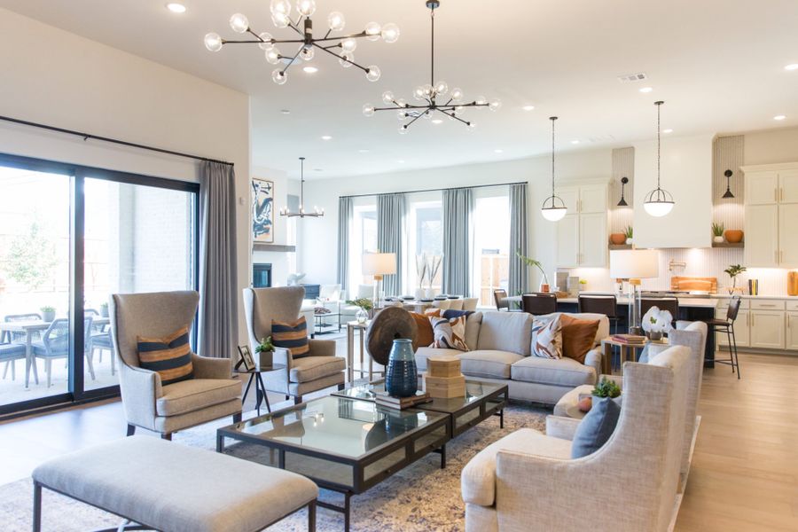 Representative furnished interior of a home built from the 6011 by Tradition Homes in Mustang Lakes, McKinney (Image 30).