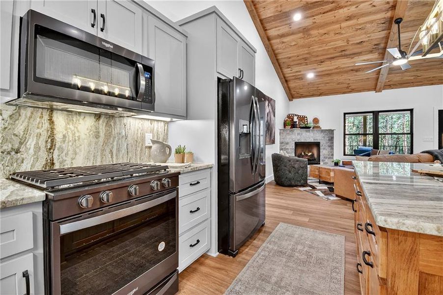 Furnished interior view inside a new home in , McCaysville (Image 35).
