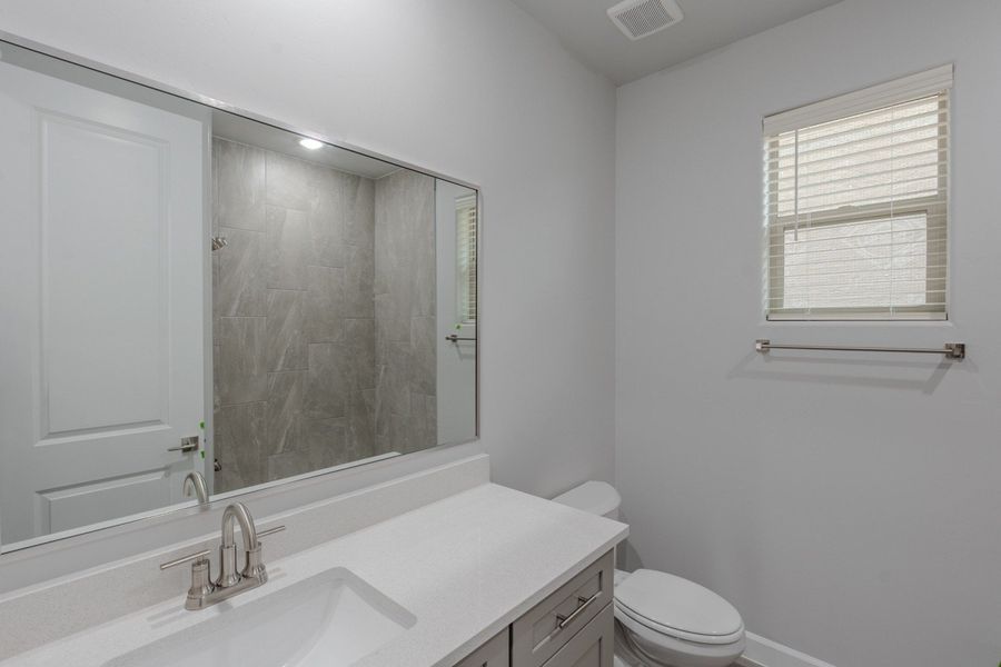 Furnished interior view inside a new home in Summer Sky North, El Paso (Image 11).