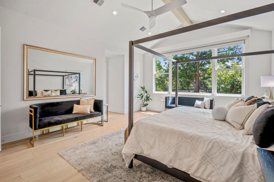 Furnished interior view inside a new home in , Houston (Image 25).