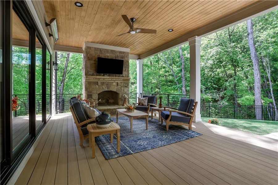 Image 80 of a home in .