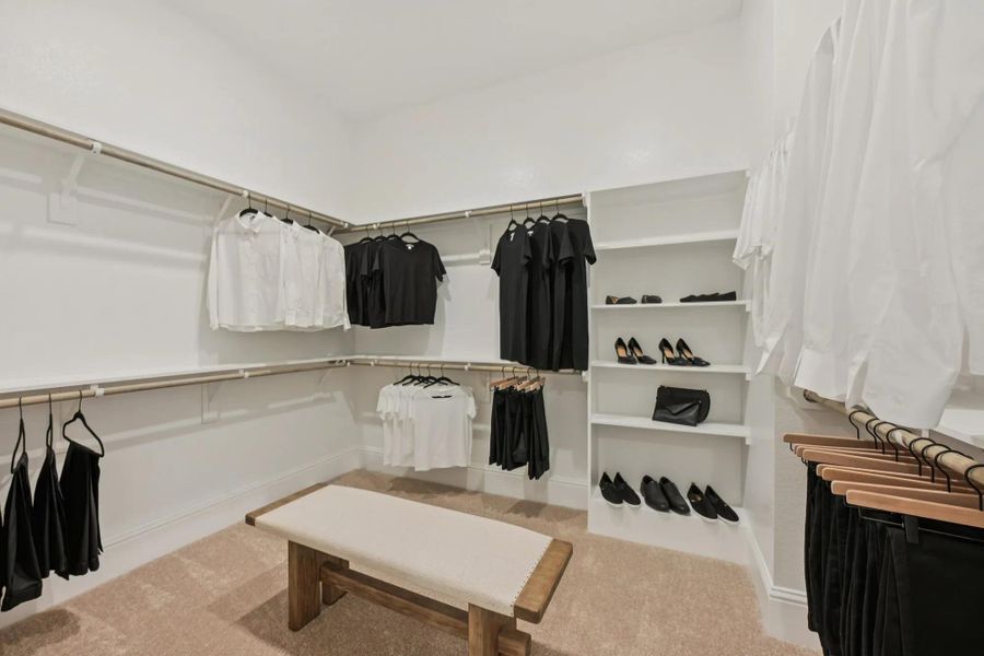 Elliot Primary Closet