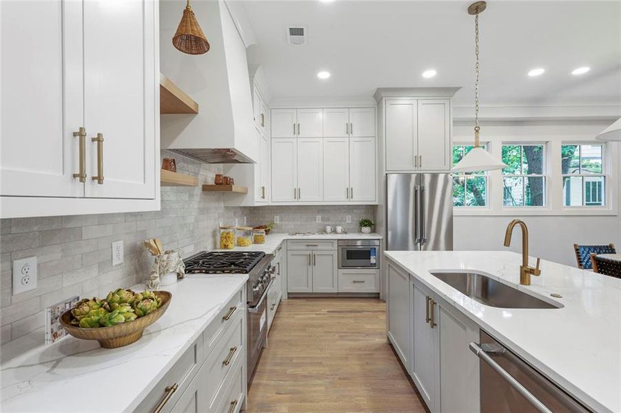 Furnished interior view inside a new home in , Atlanta (Image 35).