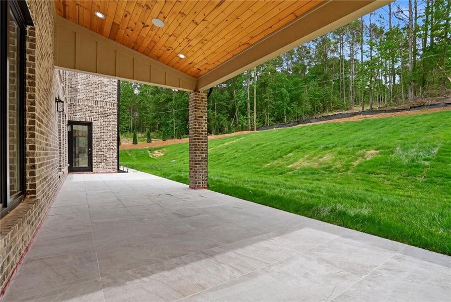 Exterior details and patio area of a home in , Dacula (Image 4).
