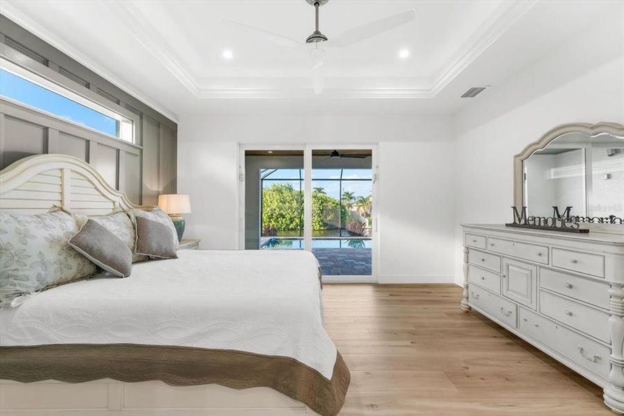 Furnished interior view inside a new home in , Port Charlotte (Image 56).