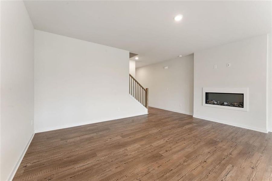 Spacious, unfurnished interior of a new home in Magnolia Square, Austell (Image 13). Spacious, unfurnished interior of a new home in Magnolia Square, Austell (Image 13).