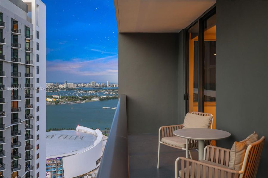 Condo located in Miami, FL showcasing its design and architecture (Image 24). Condo located in Miami, FL showcasing its design and architecture (Image 24).